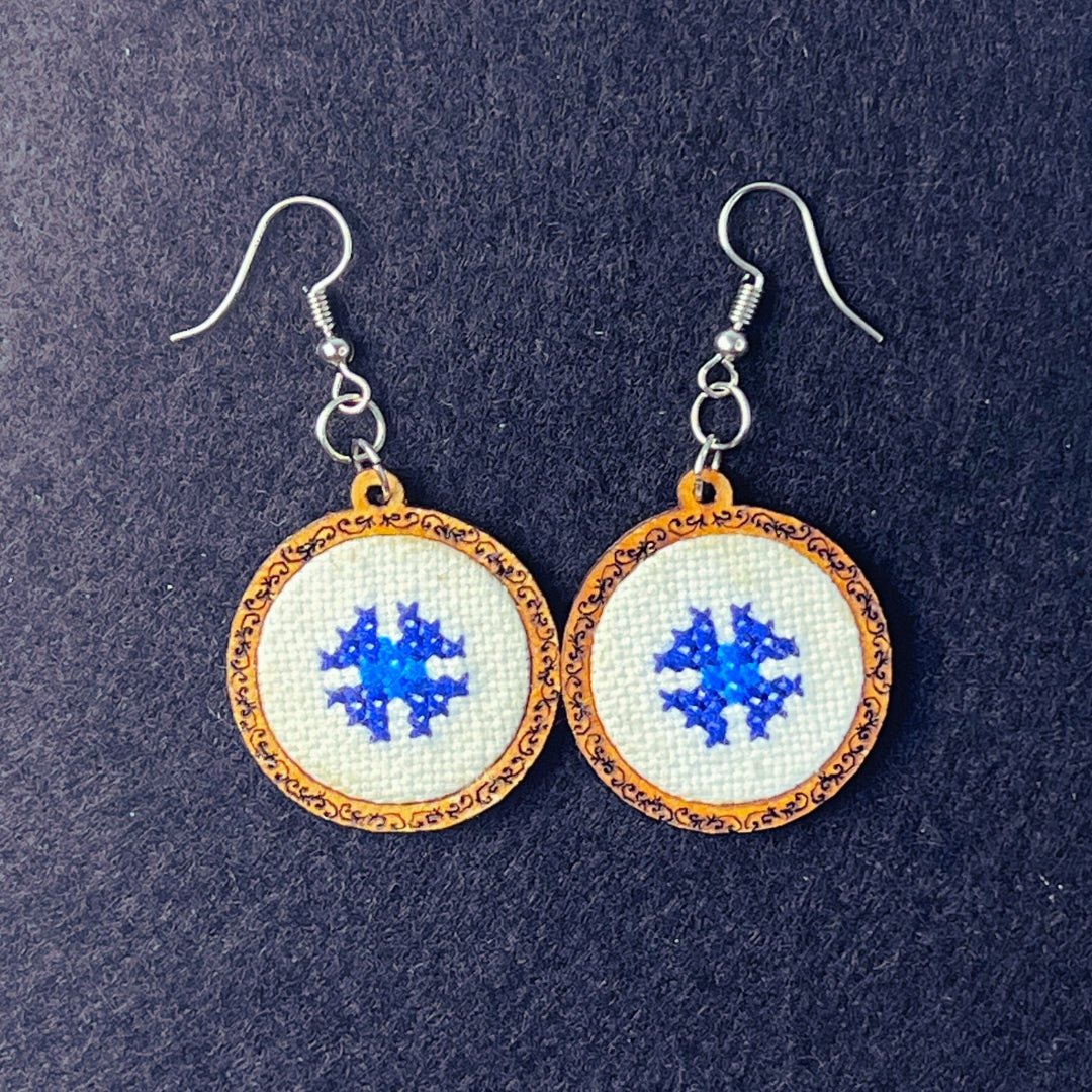 UA Market® Pendientes | Bordado | Azul