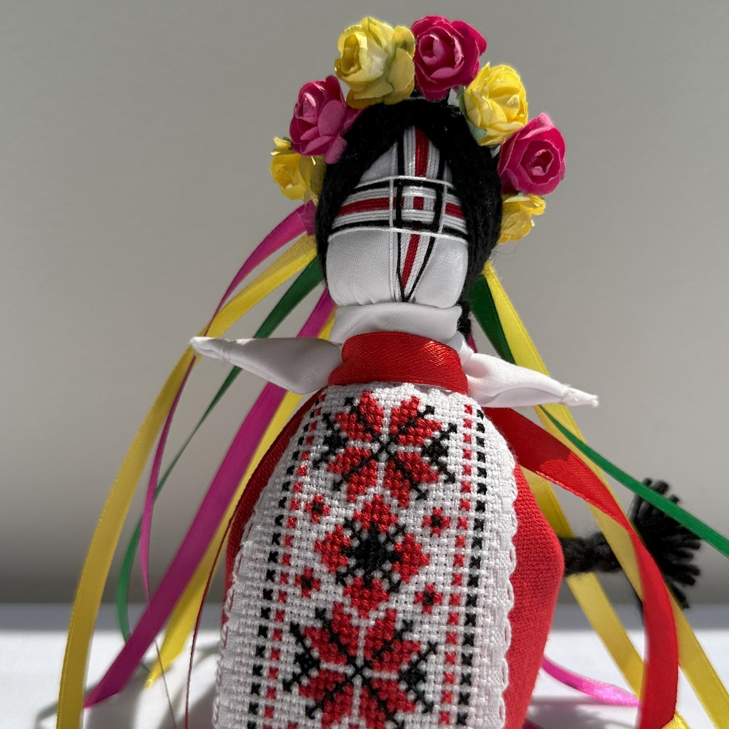 Motanka | Motanka Estrella de la Vida | Blanco & Rojo | Corona de Flores | UA Market®