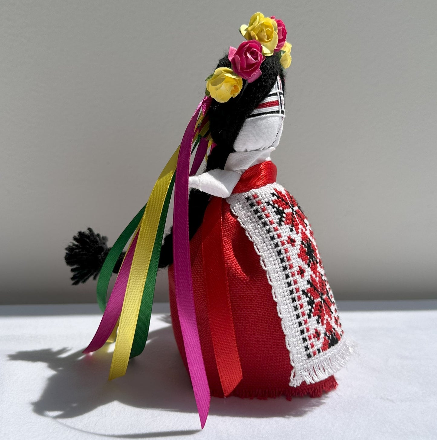 Motanka | Motanka Estrella de la Vida | Blanco & Rojo | Corona de Flores | UA Market®