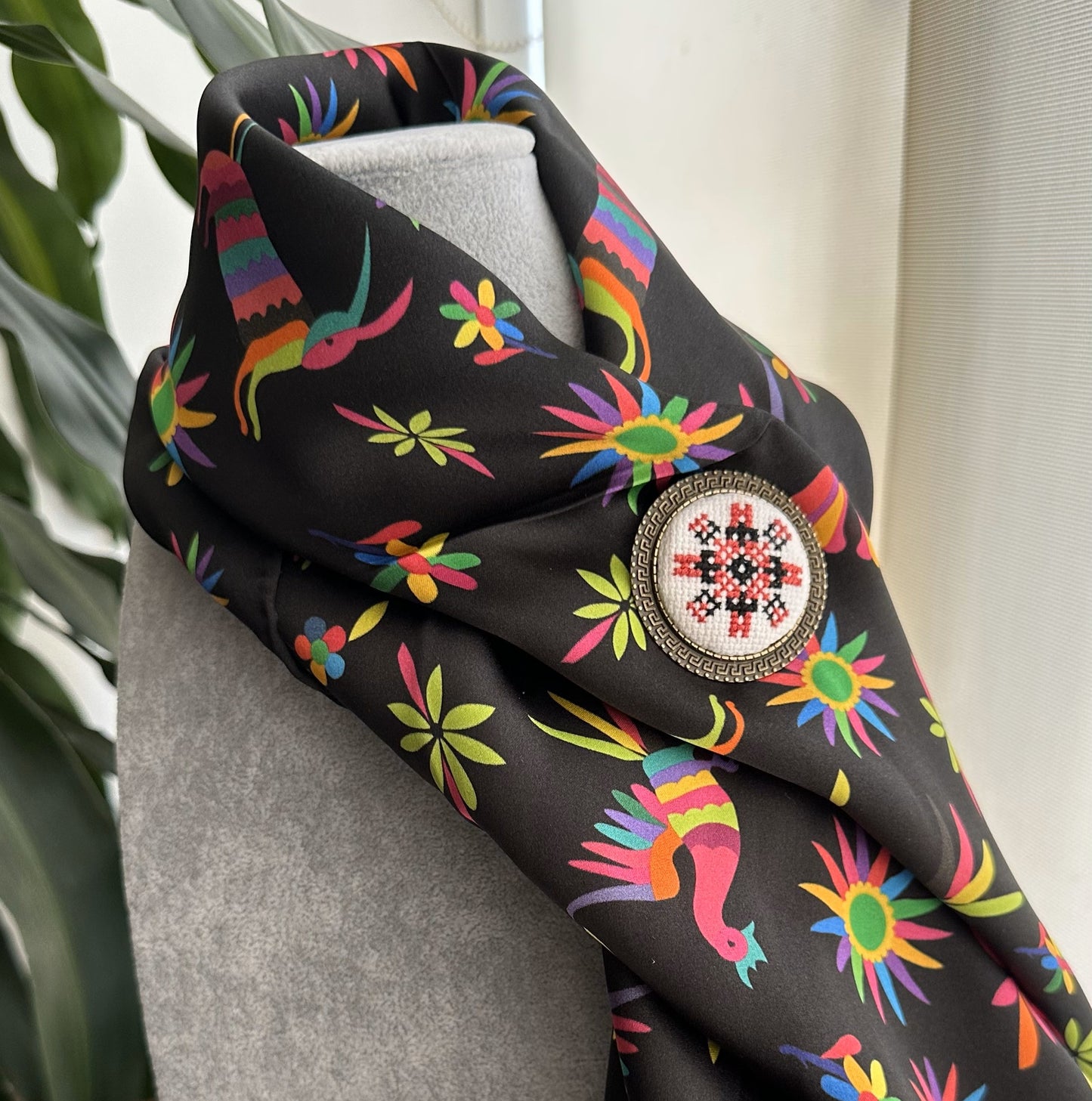 Broche con nombre codificado | UA Market®