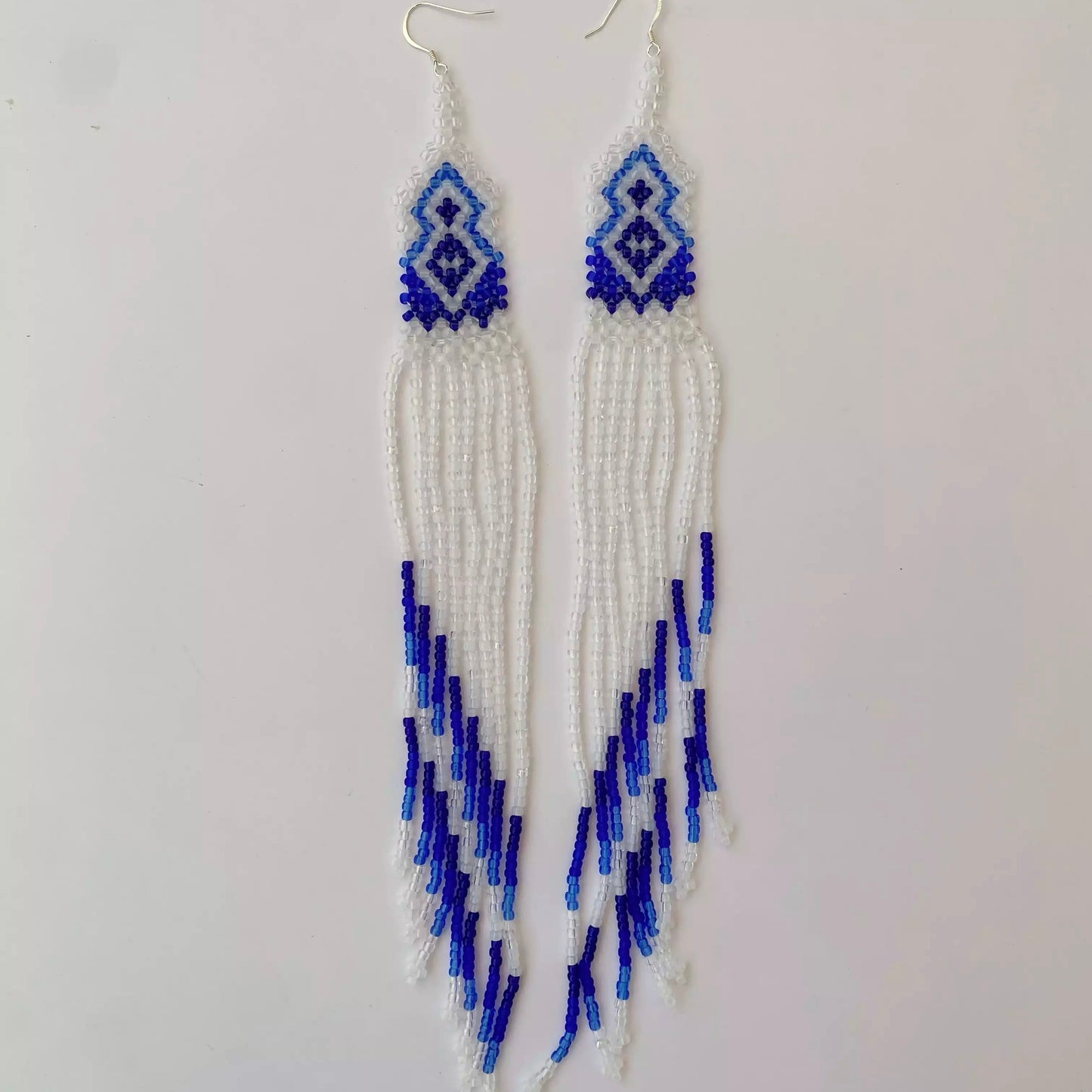 “Alas de Tierra” Pendientes largos con colgantes en estilo boho chic