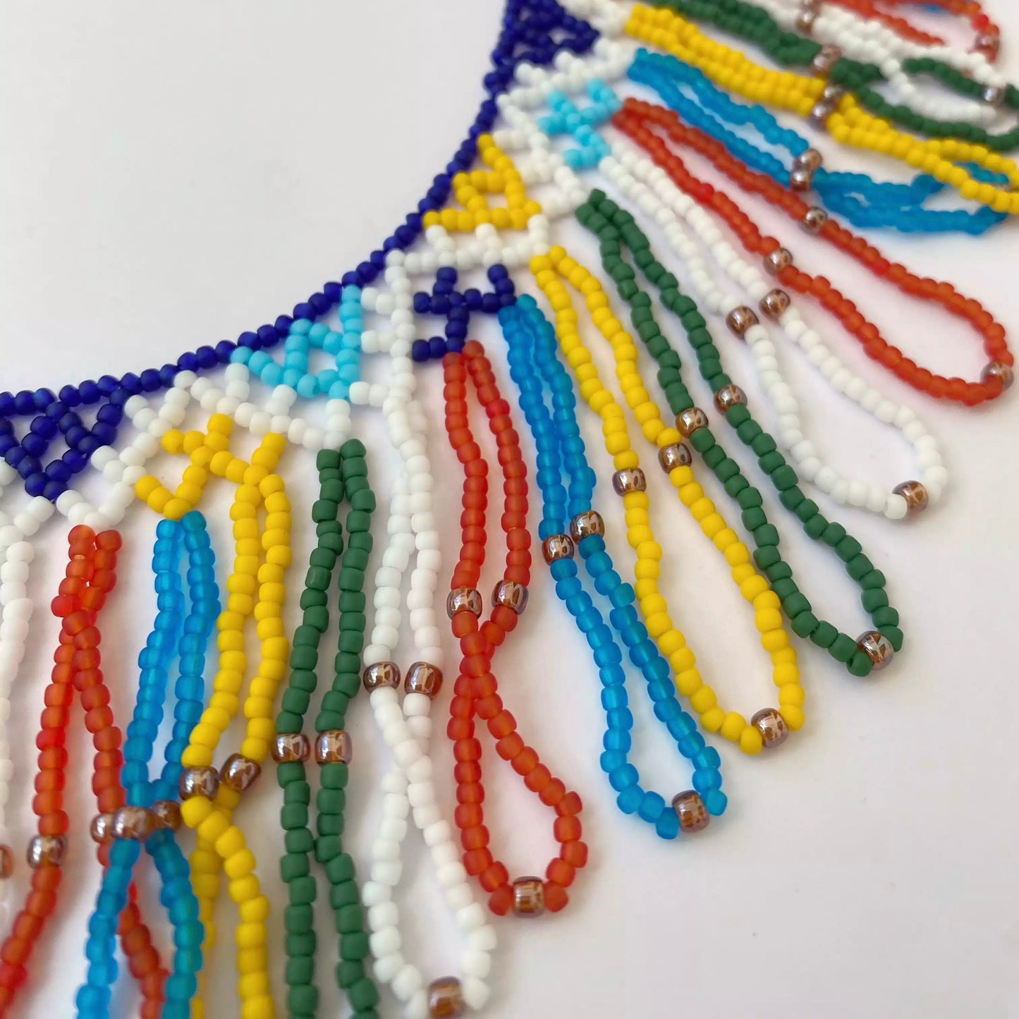 Collar "Colibrí", silanka ucraniana con colgantes largos
