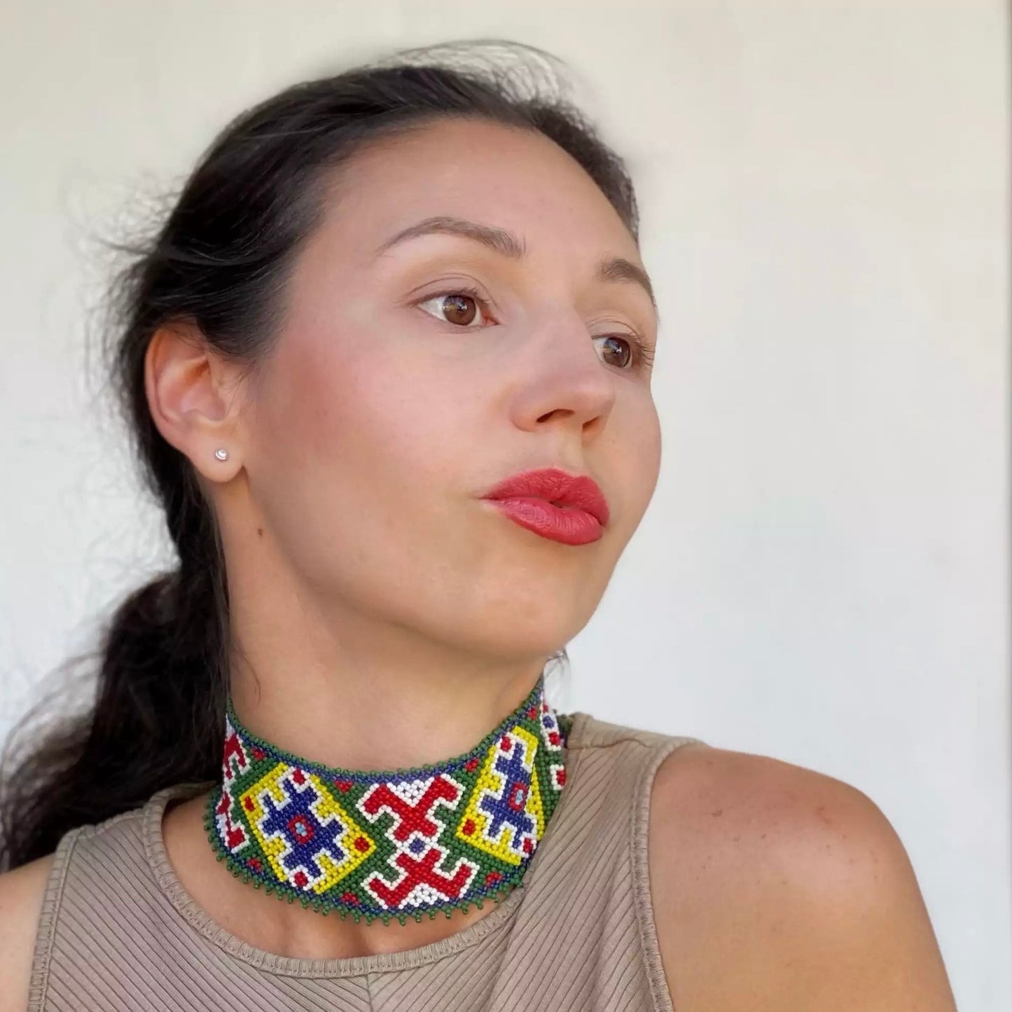 Collar "Memoria", Silanka collar ucraniana tradicional
