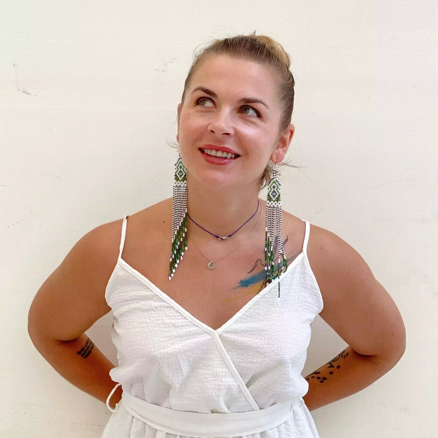 “Alas de Tierra” Pendientes largos con colgantes en estilo boho chic