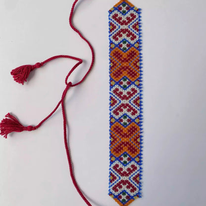 Collar "Hielo y Llama", Silanka ucraniana
