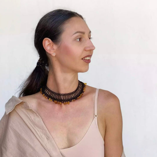 Silanka "Sombra", collar