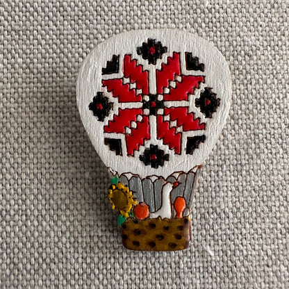 Pin Globo aerostático de madera | UA Market®